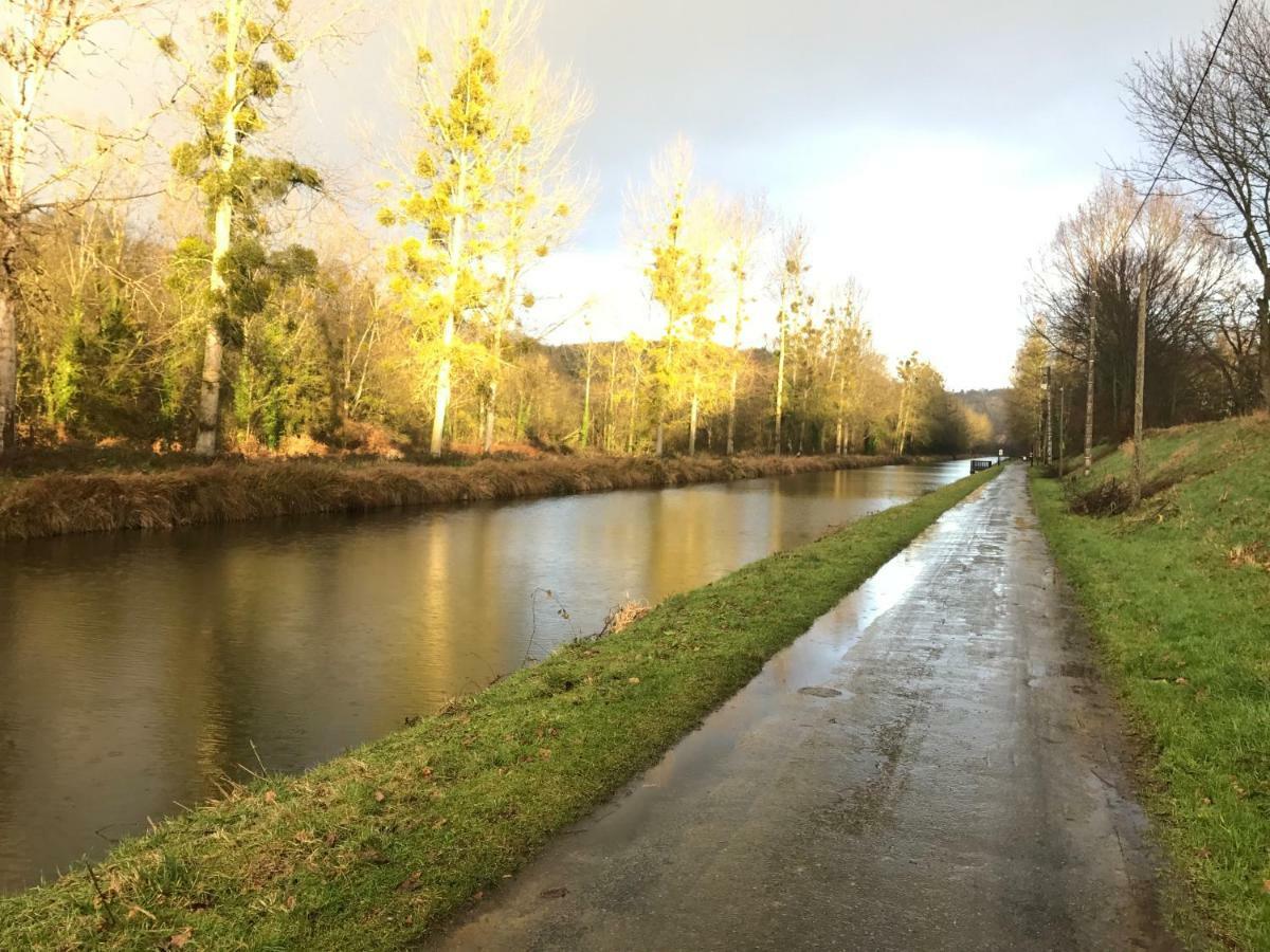 La Re-Naissance Villa Dinan Exteriör bild